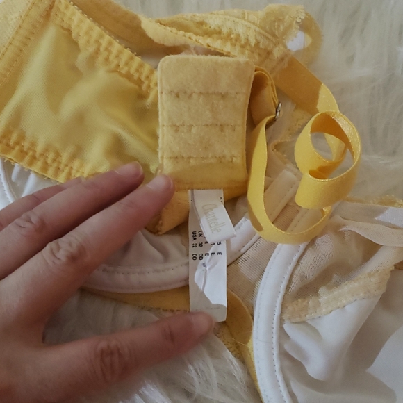 Chantelle bra - Picture 6 of 7
